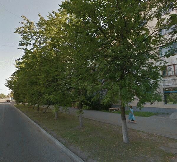 Банкомат Сбербанка России по адресу ул. Ломоносова,  3